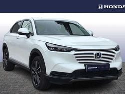White Used 2022 Honda HR-V Elegance SUV | £21,495 (Fair price)