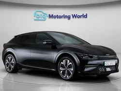 Black Used 2023 Kia EV6 GT-Line SUV | £23,200 (Fair price)