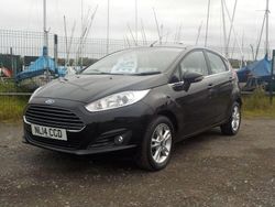 Black Used 2014 Ford Fiesta Zetec Hatchback | £5,995 (Fair price)