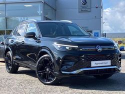 Black Used 2025 VW Tiguan R-line SUV | £38,995 (Expensive)