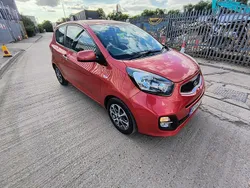 Red Used 2013 Kia Picanto 2 Hatchback | £3,299 (Fair price)
