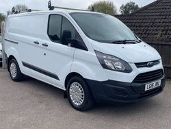 White Used 2015 Ford Transit Custom Van | £6,995 (Good price)
