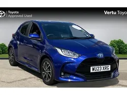 Blue Used 2023 Toyota Yaris Hybrid Design Hatchback | £18,082 (Fair price)