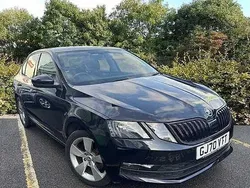 Black magic pearl effect Used 2020 Skoda Octavia SE Hatchback | £15,990 (Fair price)