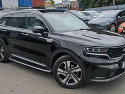 Black Used 2021 Kia Sorento 4 SUV | £37,500 (Fair price)