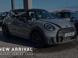 Grey Used 2021 Mini Cooper Hatch Hatchback | £21,800 (Expensive)