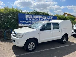White Used 2010 Toyota HiLux Pickup | £7,495 (Fair price)