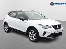 White Used 2022 Seat Arona FR SUV | £13,349 (Good price)
