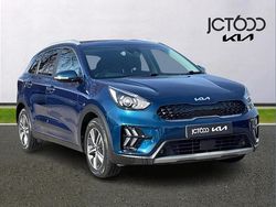 Blue Used 2022 Kia Niro 2 SUV | £17,142 (Fair price)