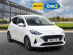 White Used 2021 Hyundai i10 Premium Hatchback | £10,490 (Fair price)