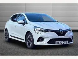 Glacier white Used 2020 Renault Clio V Iconic Hatchback | £11,995 (Fair price)