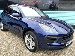Blue Used 2022 Porsche Macan SUV | £42,950 (Good price)