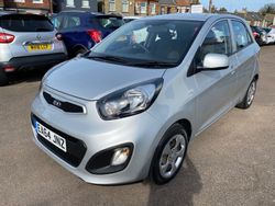 Silver Used 2014 Kia Picanto 2 Hatchback | £5,995 (Expensive)