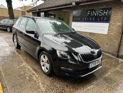 Black Used 2019 Skoda Octavia SE Technology Estate | £10,195 (Good price)