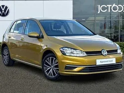 Yellow Used 2018 VW Golf VII SE Hatchback | £12,000 (Fair price)