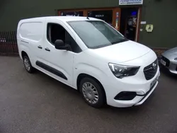 White Used 2020 Vauxhall Combo Sportive MPV | £7,995 (Good price)
