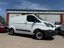 White Used 2015 Ford Transit Custom Van | £6,899 (Super price)