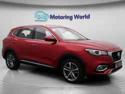 Red Used 2022 MG HS Excite SUV | £13,021 (Fair price)