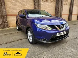 Blue Used 2015 Nissan Qashqai Acenta+ SUV | £6,499 (Good price)
