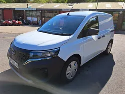White Used 2024 Nissan Townstar Acenta MPV | £13,950 (Super price)