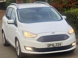 White Used 2016 Ford Grand C-Max Titanium MPV | £6,399 (Fair price)