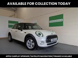 White Used 2018 Mini Cooper Hatch Hatchback | £8,250 (Fair price)