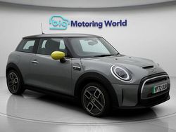 Used 2022 Mini Cooper SE Hatch Hatchback | £16,001 (Fair price)