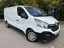 White Used 2021 Renault Trafic Business Van | £12,990 (Good price)
