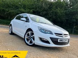 Used 2015 Vauxhall Astra SRi Hatchback | £3,495 (Fair price)
