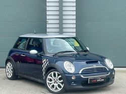 Blue Used 2006 Mini Cooper S Hatch Hatchback | £2,995 (Fair price)