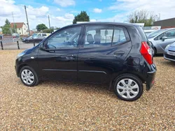 Black Used 2012 Hyundai i10 Classic Hatchback | £2,395 (Fair price)