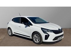 White Used 2024 Renault Clio V Evolution Hatchback | £14,057 (Good price)