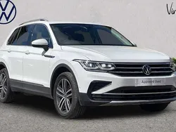 Used 2024 VW Tiguan Elegance SUV | £29,442 (Fair price)