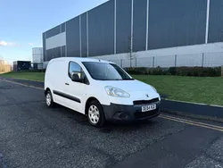 White Used 2014 Peugeot Partner S MPV | £2,990 (Fair price)