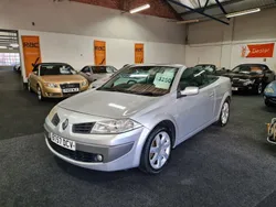 Silver Used 2007 Renault Mégane Cabriolet Dynamique Cabriolet | £2,650 (A bit pricey)