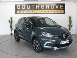 Blue/black Used 2017 Renault Captur Dynamique SUV | £7,298 (Fair price)