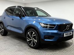 Blue Used 2019 Volvo XC40 R-Design Pro SUV | £19,995 (Fair price)