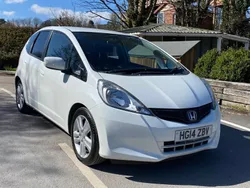 White Used 2014 Honda Jazz ES Hatchback | £8,495 (Fair price)