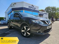 Black Used 2016 Nissan Qashqai N-Connecta SUV | £10,698 (Fair price)
