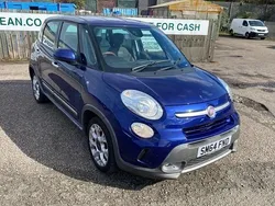 Blue Used 2015 Fiat 500L Trekking MPV | £5,994 (Fair price)