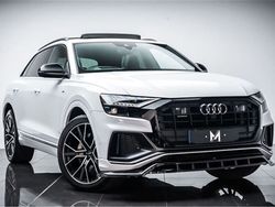 White Used 2020 Audi Q8 Comfort SUV | £43,995 (Fair price)