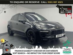 Black Used 2015 Porsche Macan SUV | £17,940 (Expensive)