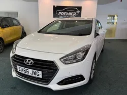 White Used 2016 Hyundai i40 SE Sedan | £5,295 (Good price)