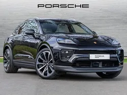 Black Used 2025 Porsche Macan SUV | £73,540 (Fair price)