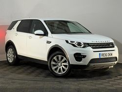 White Used 2016 Land Rover Discovery Sport SE SUV | £8,995 (Good price)