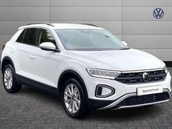 White Used 2025 VW T-Roc Match SUV | £24,991 (Fair price)