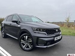 Grey Used 2021 Kia Sorento 3 SUV | £27,490 (Good price)