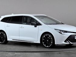 White Used 2021 Toyota Corolla Sport Estate | £27,798