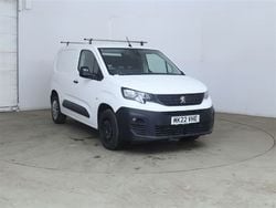 White Used 2022 Peugeot Partner Premium Van | £9,000 (Fair price)