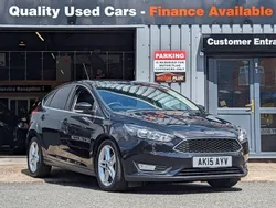 Black Used 2015 Ford Focus Zetec Hatchback | £4,490 (Fair price)
